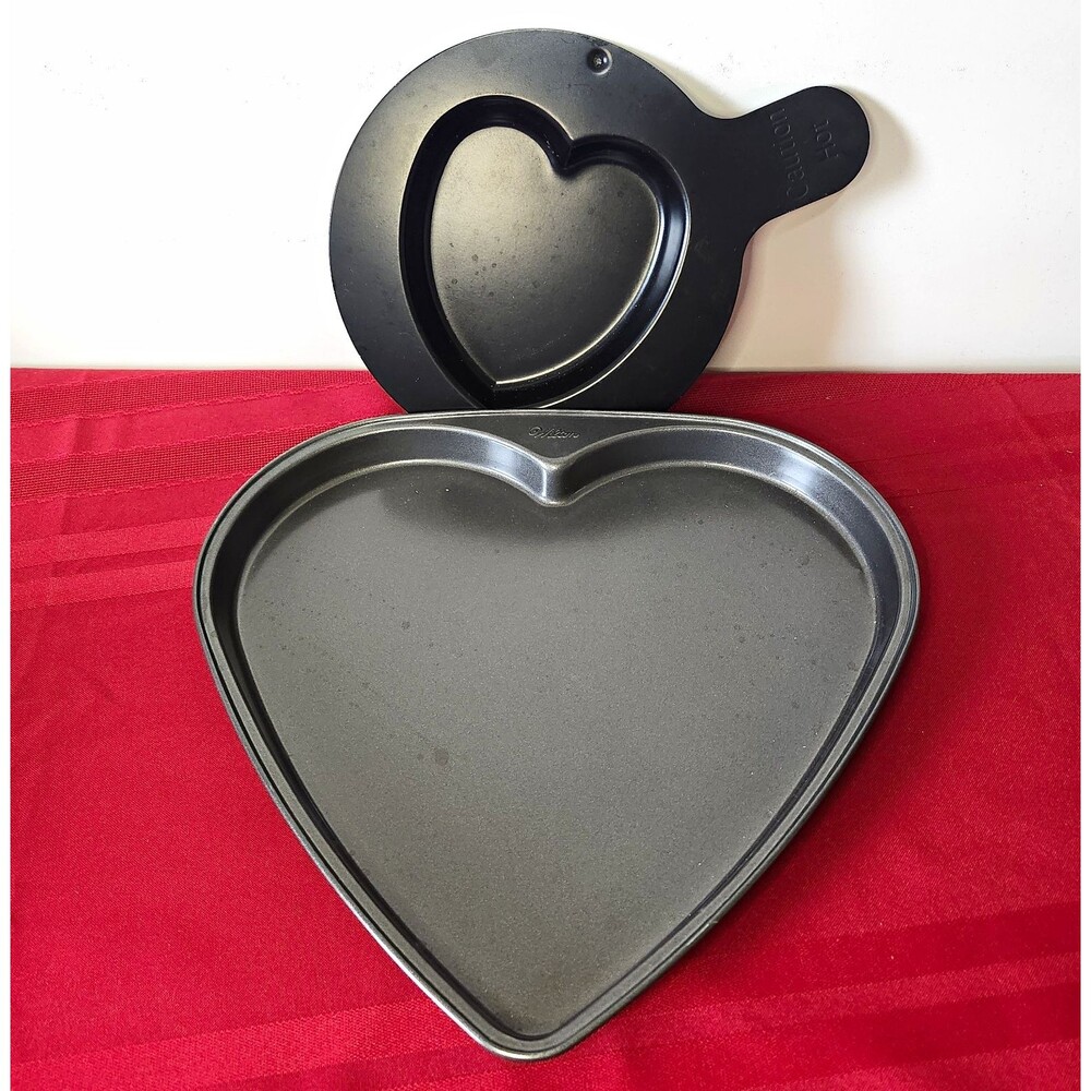 Vtg Wilton Heart Cake Pan & Mini Egg Pancake Pan Skillet Lot Nonstick Cooking